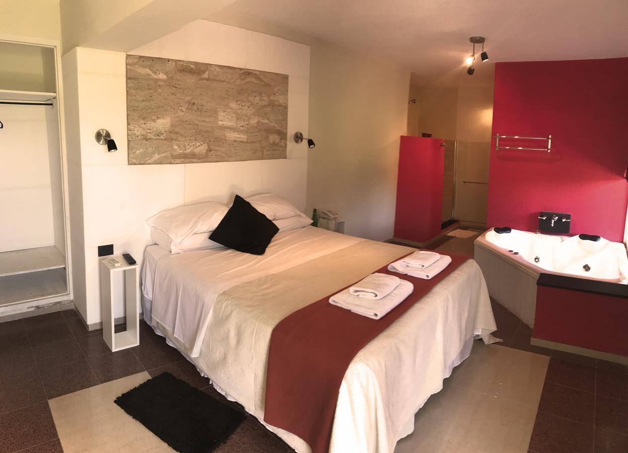 Casa Alta Hotel Boutique & Spa - Solo Adultos Villa Carlos Paz Buitenkant foto